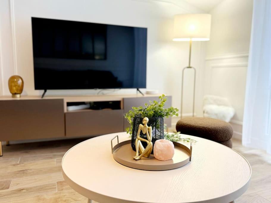 New Disneyland Paris Serena Apartment บุสซี-แซ็ง-ฌอร์ฌ ภายนอก รูปภาพ